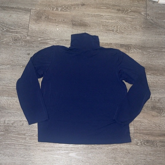 Eileen fisher 100% silk navy blue turtle neck size medium - Picture 6 of 6